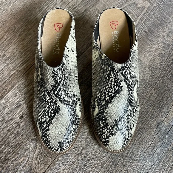 Blondo Norwich snakeskin heeled clogs - Picture 4 of 12